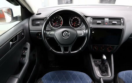 Volkswagen Jetta VI, 2015 год, 1 290 000 рублей, 18 фотография