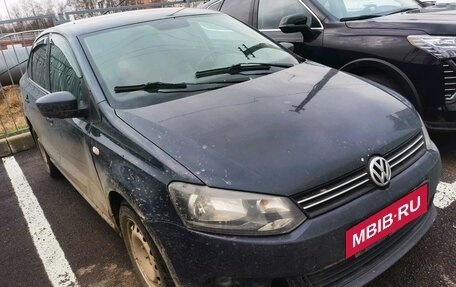 Volkswagen Polo VI (EU Market), 2011 год, 509 000 рублей, 2 фотография