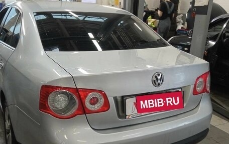 Volkswagen Jetta VI, 2009 год, 557 000 рублей, 4 фотография
