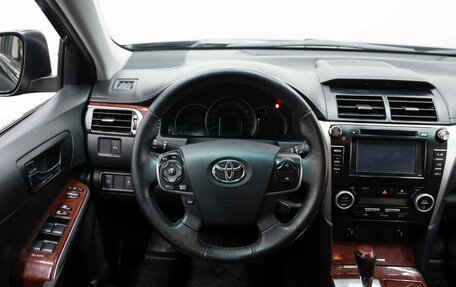 Toyota Camry, 2013 год, 2 049 000 рублей, 17 фотография