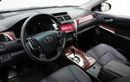 Toyota Camry, 2013 год, 2 049 000 рублей, 10 фотография