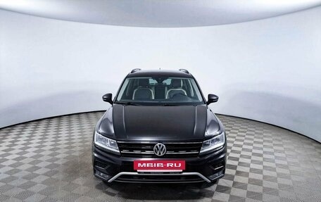 Volkswagen Tiguan II, 2019 год, 2 562 000 рублей, 2 фотография