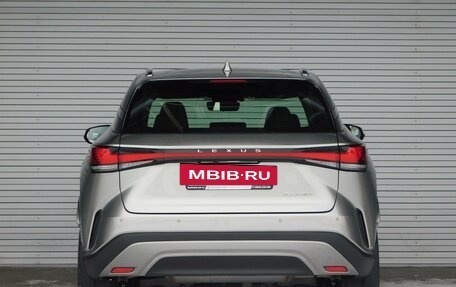 Lexus RX IV рестайлинг, 2023 год, 10 150 000 рублей, 6 фотография