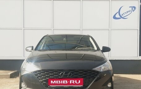 Hyundai Solaris II рестайлинг, 2021 год, 1 599 000 рублей, 2 фотография