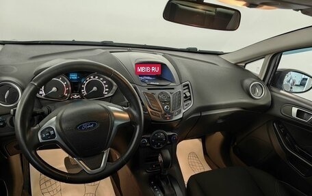 Ford Fiesta, 2015 год, 975 000 рублей, 8 фотография