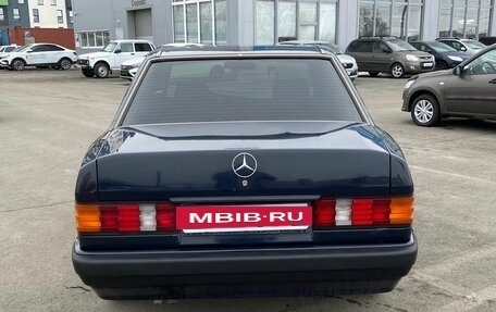 Mercedes-Benz 190 (W201), 1992 год, 330 000 рублей, 5 фотография