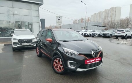 Renault Kaptur I рестайлинг, 2017 год, 1 735 000 рублей, 7 фотография