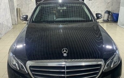 Mercedes-Benz E-Класс, 2018 год, 2 600 000 рублей, 1 фотография