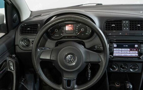 Volkswagen Polo VI (EU Market), 2013 год, 789 600 рублей, 10 фотография