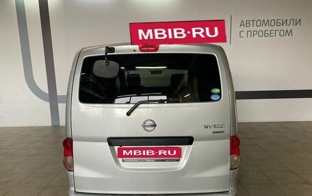 Nissan NV200, 2011 год, 1 070 000 рублей, 5 фотография