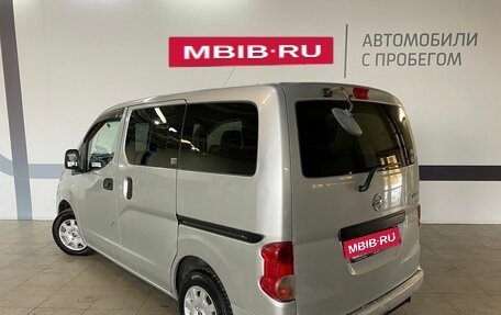Nissan NV200, 2011 год, 1 070 000 рублей, 8 фотография