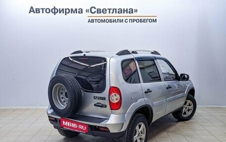 Chevrolet Niva I рестайлинг, 2011 год, 669 000 рублей, 4 фотография