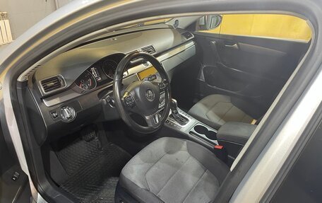 Volkswagen Passat B7, 2014 год, 930 000 рублей, 16 фотография