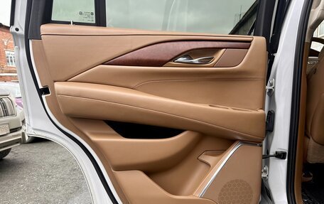 Cadillac Escalade IV, 2016 год, 4 700 000 рублей, 14 фотография