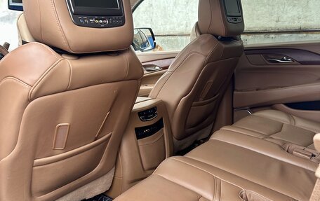 Cadillac Escalade IV, 2016 год, 4 700 000 рублей, 13 фотография