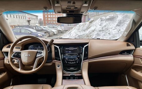 Cadillac Escalade IV, 2016 год, 4 700 000 рублей, 21 фотография