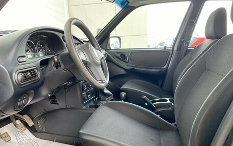 Chevrolet Niva I рестайлинг, 2018 год, 868 000 рублей, 7 фотография