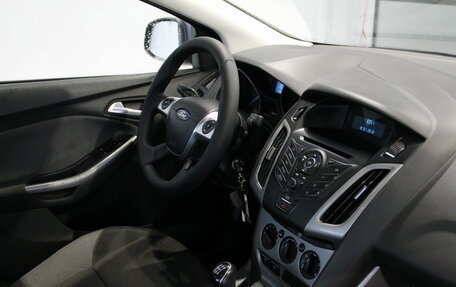 Ford Focus III, 2013 год, 990 000 рублей, 4 фотография