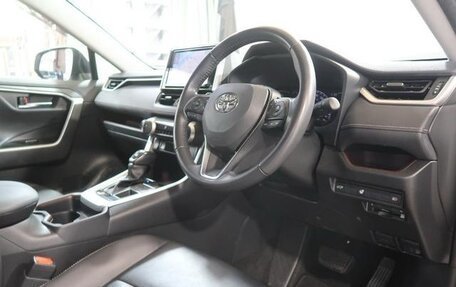 Toyota RAV4, 2020 год, 2 599 000 рублей, 30 фотография