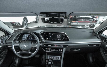 Hyundai Sonata VIII, 2023 год, 5 150 000 рублей, 2 фотография