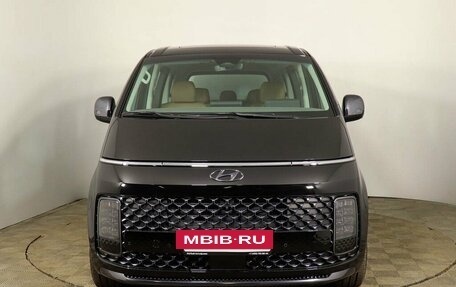 Hyundai Staria, 2024 год, 9 600 000 рублей, 2 фотография