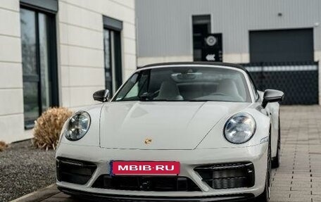 Porsche 911, 2024 год, 22 000 000 рублей, 5 фотография