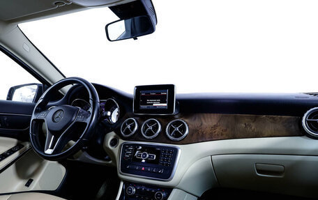 Mercedes-Benz GLA, 2015 год, 2 070 000 рублей, 11 фотография