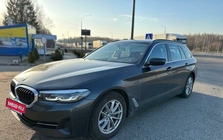 BMW 5 серия, 2021 год, 8 123 000 рублей, 5 фотография