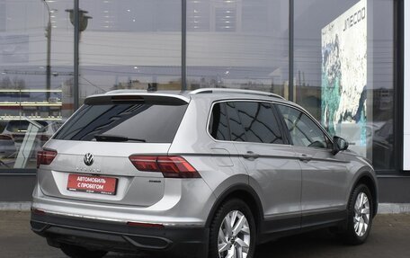 Volkswagen Tiguan II, 2021 год, 3 500 000 рублей, 4 фотография