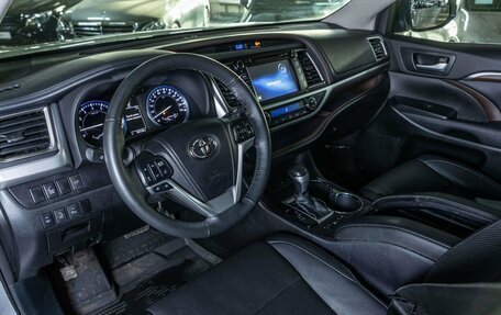 Toyota Highlander III, 2014 год, 3 699 000 рублей, 14 фотография