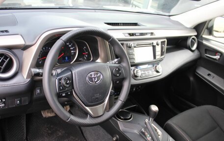 Toyota RAV4, 2014 год, 1 980 000 рублей, 12 фотография