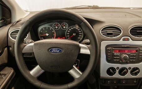Ford Focus II рестайлинг, 2007 год, 590 000 рублей, 20 фотография