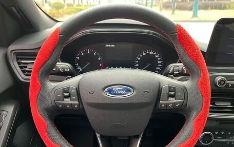 Ford Focus IV, 2020 год, 1 760 000 рублей, 9 фотография