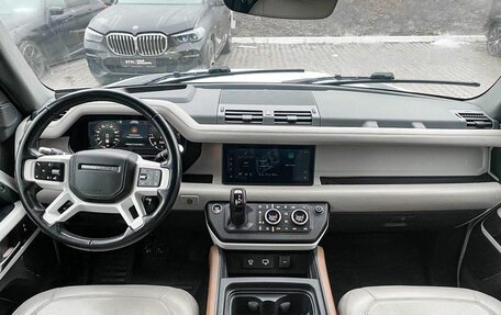 Land Rover Defender II, 2021 год, 10 500 000 рублей, 14 фотография