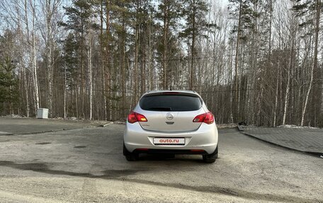 Opel Astra J, 2012 год, 869 000 рублей, 5 фотография