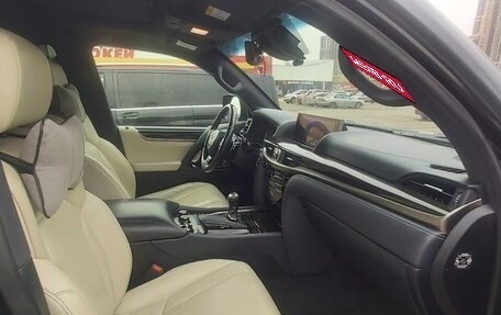 Lexus LX III, 2018 год, 7 800 000 рублей, 7 фотография