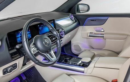 Mercedes-Benz GLA, 2021 год, 3 990 000 рублей, 10 фотография