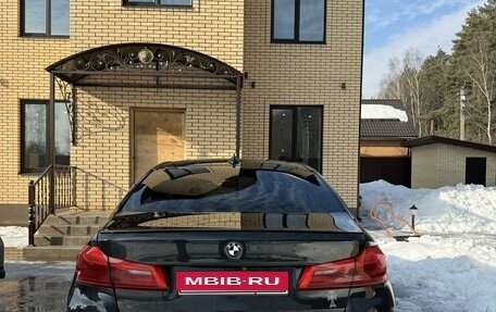 BMW 5 серия, 2017 год, 2 600 000 рублей, 3 фотография