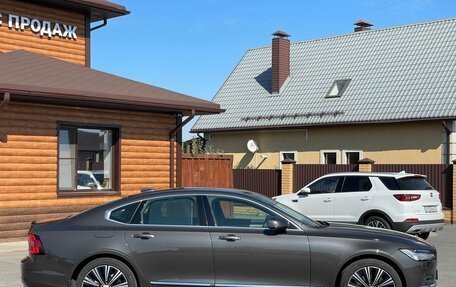 Volvo S90 II рестайлинг, 2021 год, 4 800 000 рублей, 4 фотография