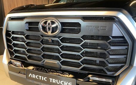 Toyota Tundra, 2023 год, 18 500 000 рублей, 7 фотография