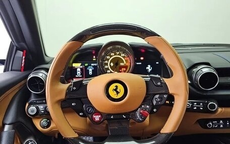 Ferrari 812, 2021 год, 396 000 рублей, 13 фотография