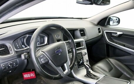 Volvo V60 Cross Country II, 2017 год, 2 069 000 рублей, 8 фотография
