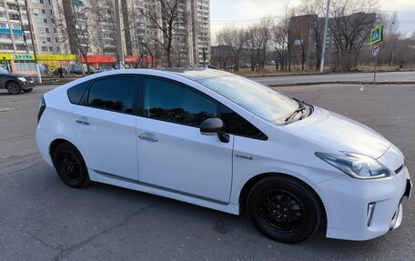 Toyota Prius, 2013 год, 1 200 000 рублей, 2 фотография