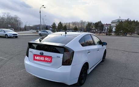 Toyota Prius, 2013 год, 1 200 000 рублей, 5 фотография