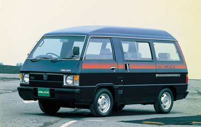 Mitsubishi Delica III, 1984 год, 465 000 рублей, 1 фотография
