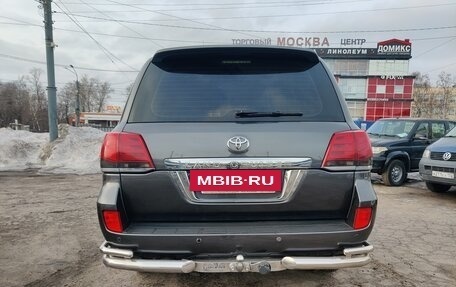 Toyota Land Cruiser 200, 2011 год, 3 150 000 рублей, 6 фотография