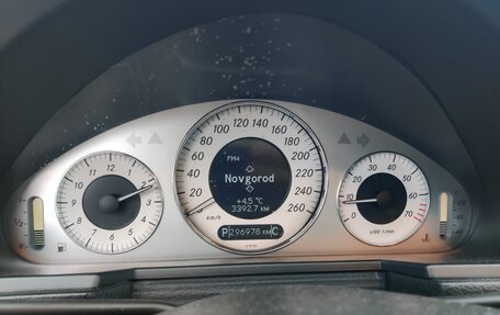 Mercedes-Benz E-Класс, 2008 год, 900 000 рублей, 18 фотография