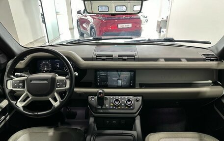 Land Rover Defender II, 2021 год, 9 149 900 рублей, 10 фотография