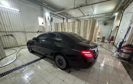 Mercedes-Benz E-Класс, 2016 год, 2 590 000 рублей, 3 фотография