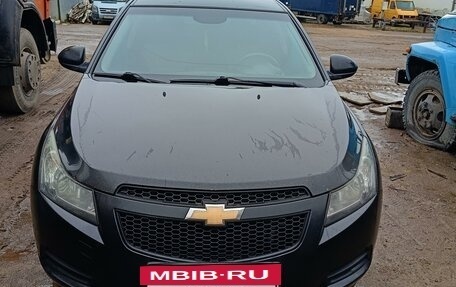 Chevrolet Cruze II, 2011 год, 690 000 рублей, 9 фотография